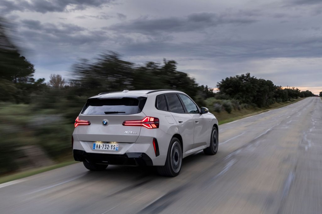 essai BMW X3 30e 15