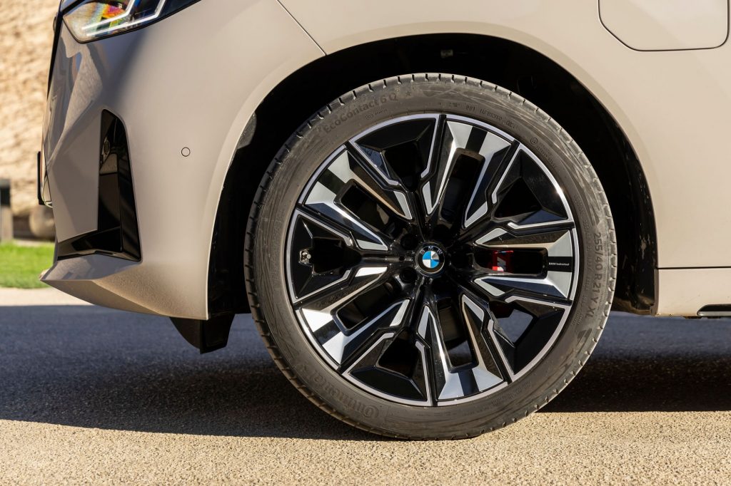 essai BMW X3 30e 40