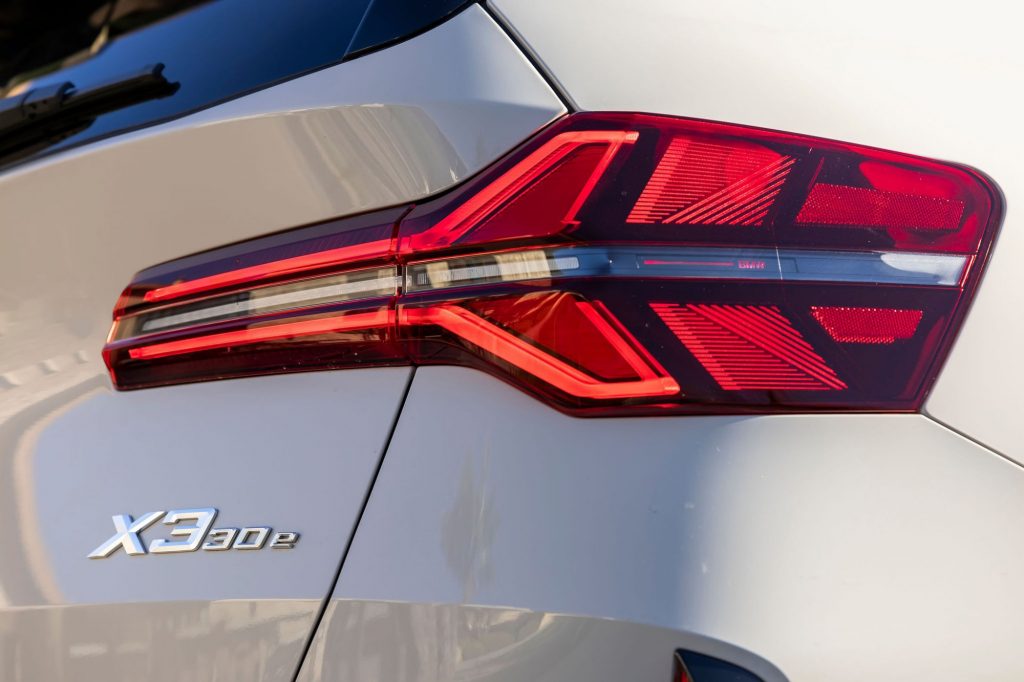 essai BMW X3 30e 42