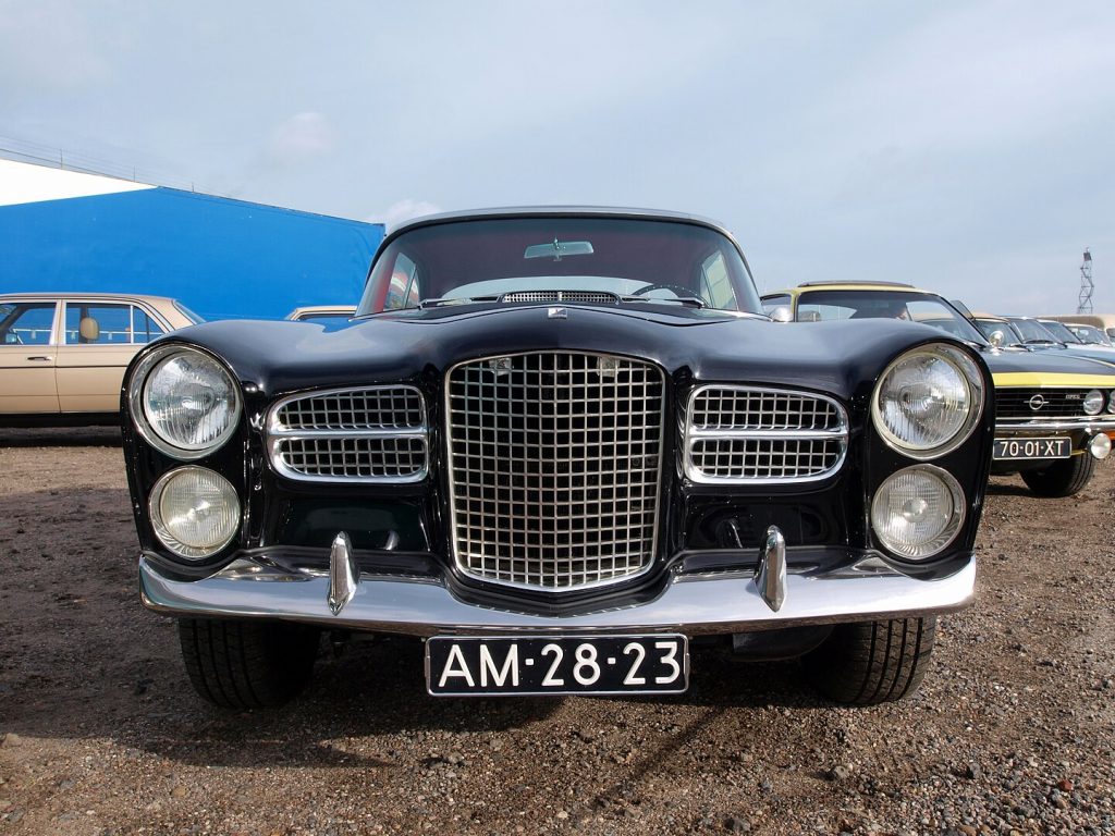 Face Avant de la Facel Vega HK500