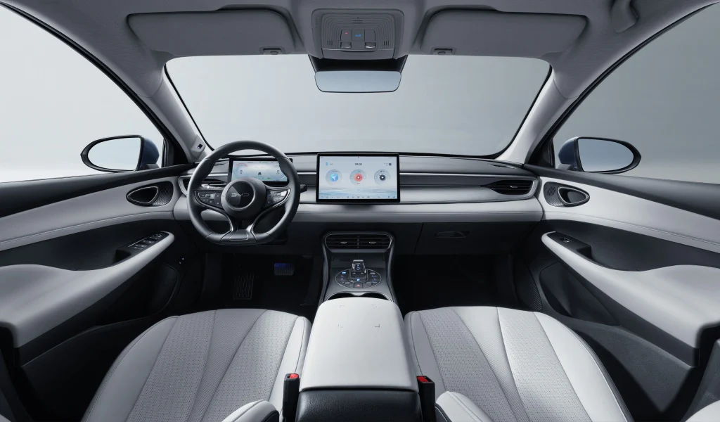 byd-seal-5-dm-i-interior-01-m