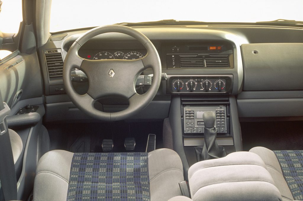 RENAULT SAFRANE (B54) - (C) DINGO, Renault RENAULT SAFRANE (B54) - (C) DINGO, Renault