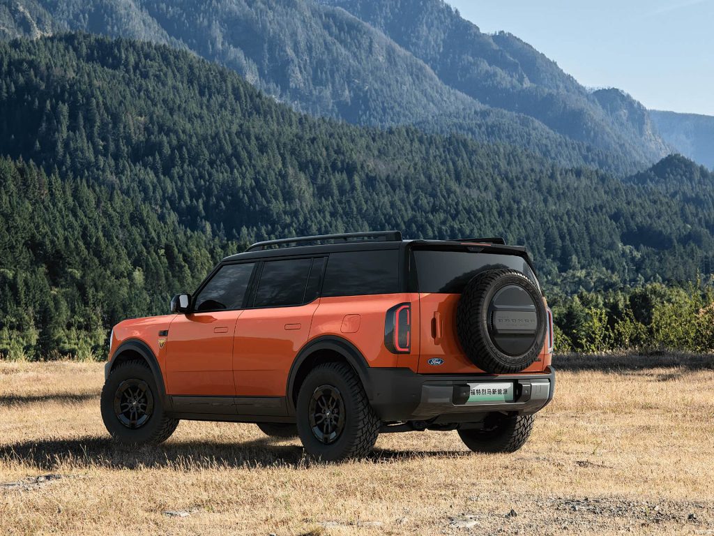 Ford-Bronco-NEV-Chine_08