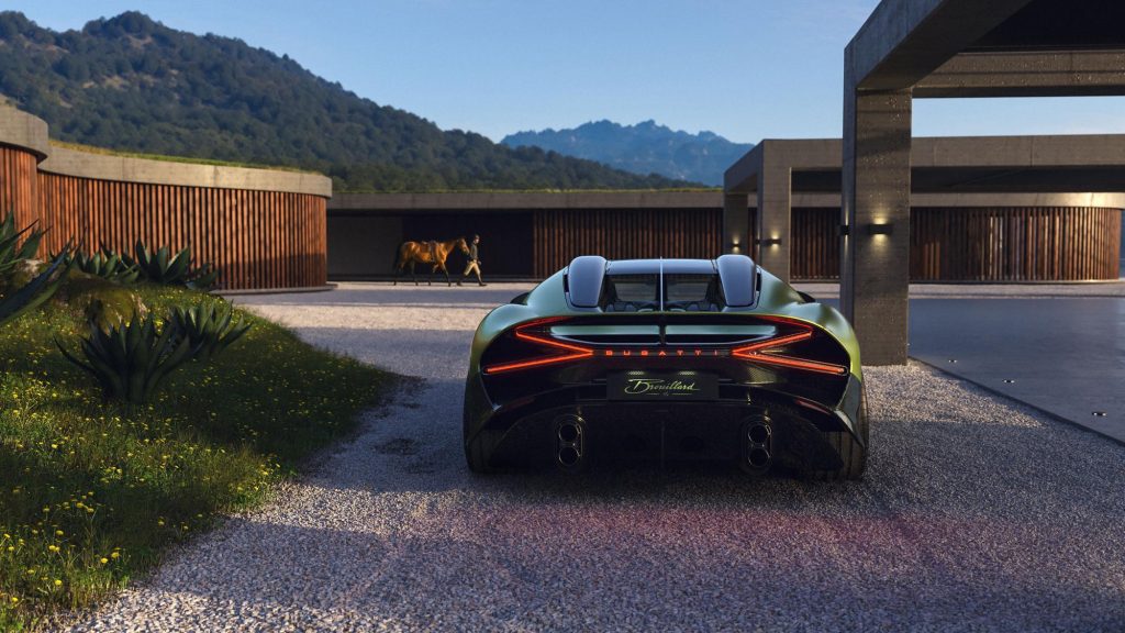 01 BUGATTI Soitaire Launch