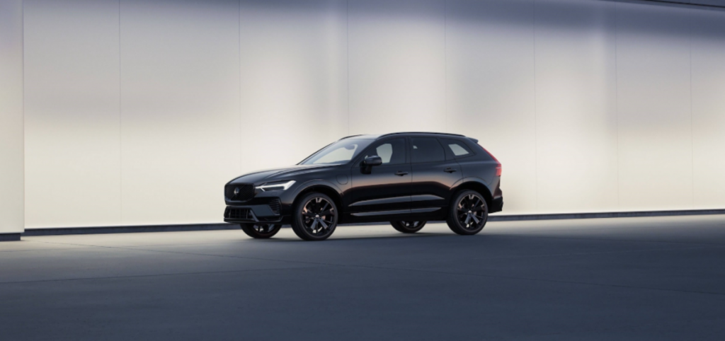 Le Volvo XC90 en Black Edition outre-Manche