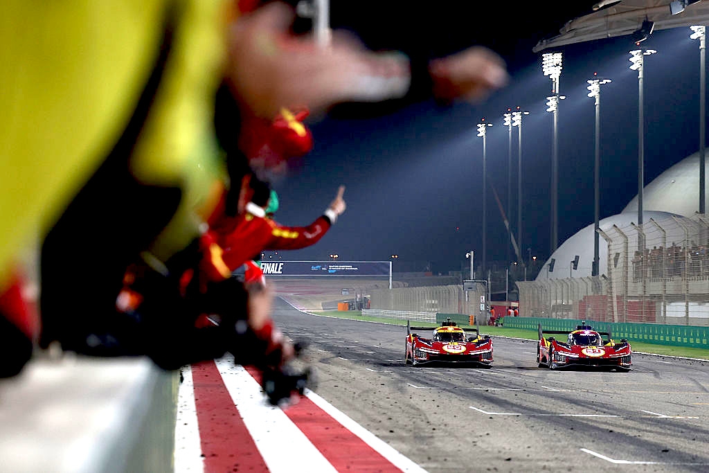 WEC 2025 8H de Bahreïn : 53 ans après, Ferrari renoue avec le titre mondial ! (et Toyota avec la victoire) Ferrari titre WEC