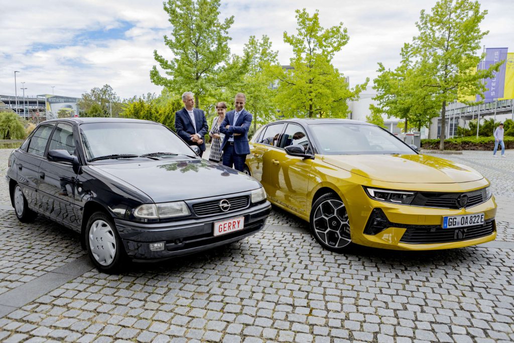 (C) Opel (C) Opel