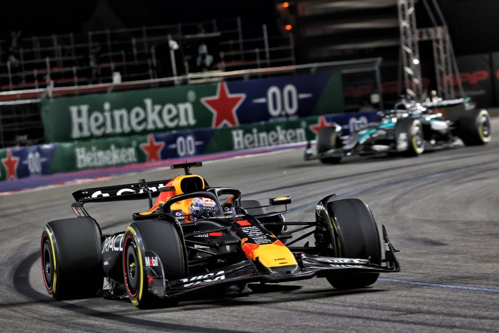 F1 2025 – GP Las Vegas : Vainqueur, Verstappen se relance totalement dans la course au titre, après la disqualification des McLaren ! Verstappen Las Vegas
