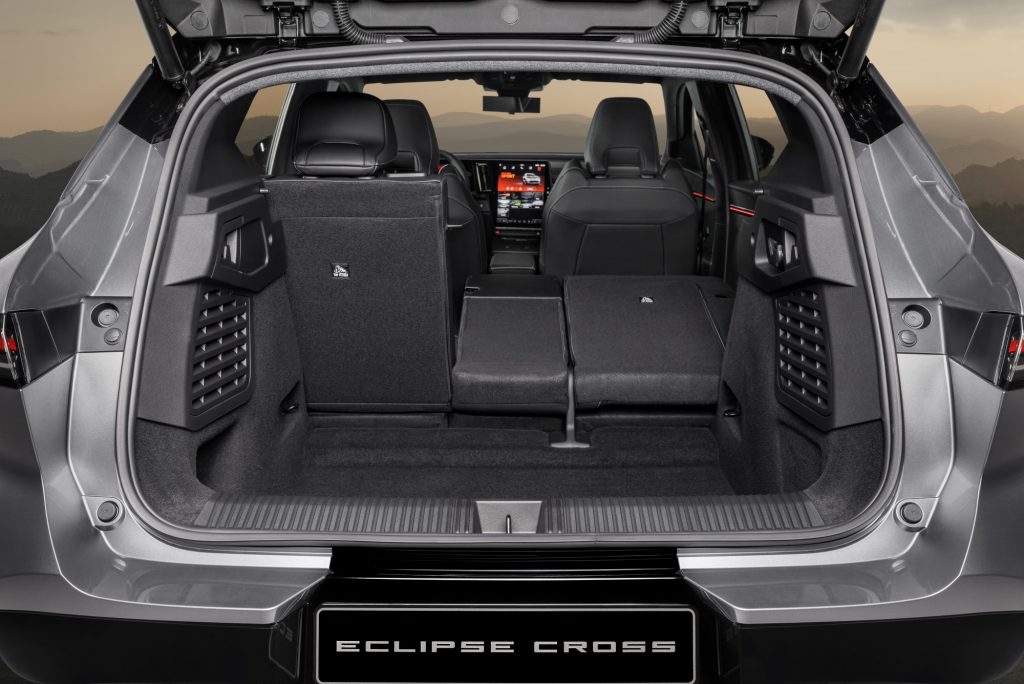 nouvel-eclipse-cross-ev-31