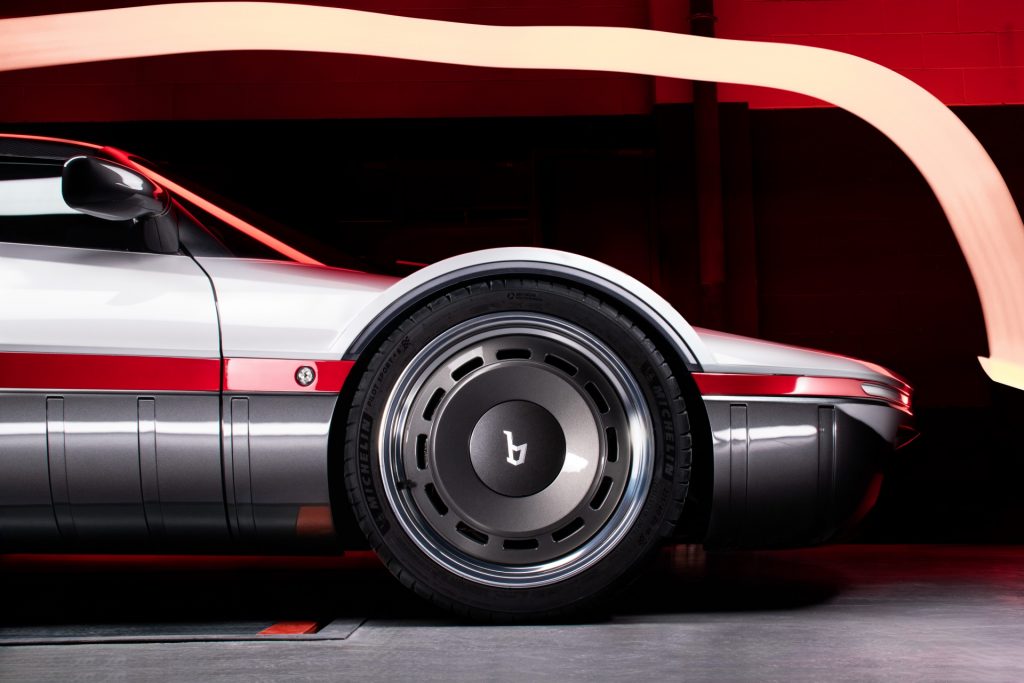 Bertone_Runabout_010