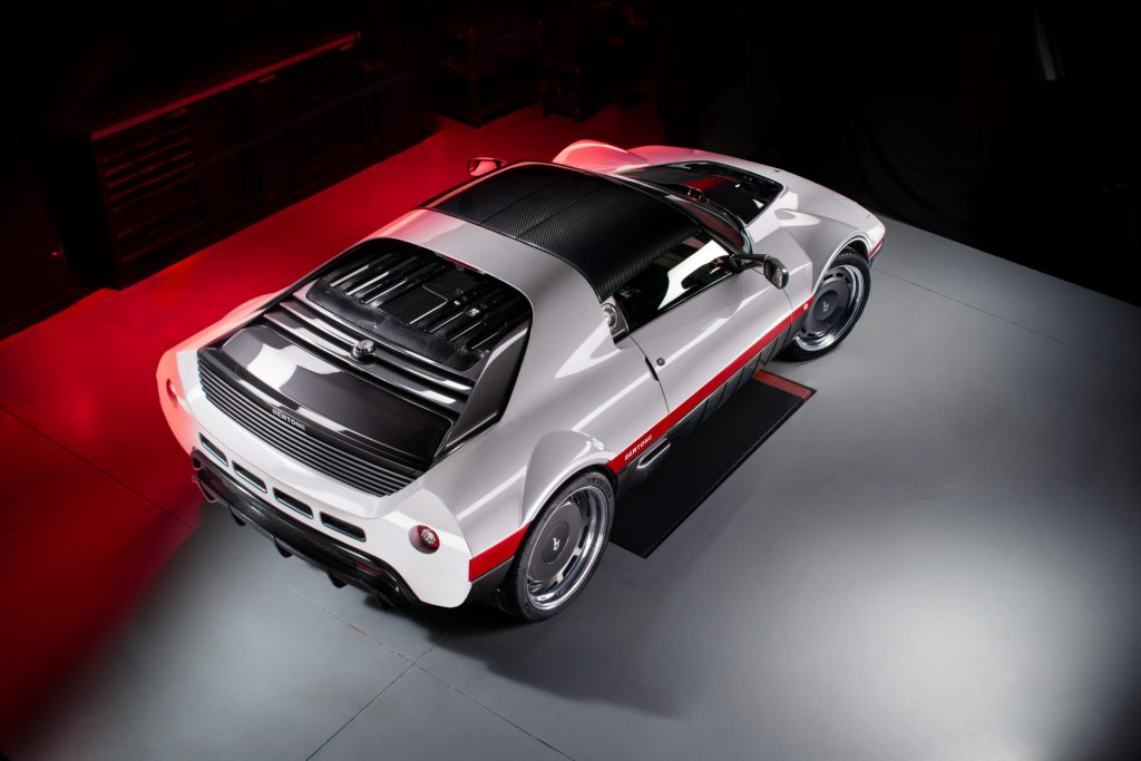 Bertone_Runabout_012