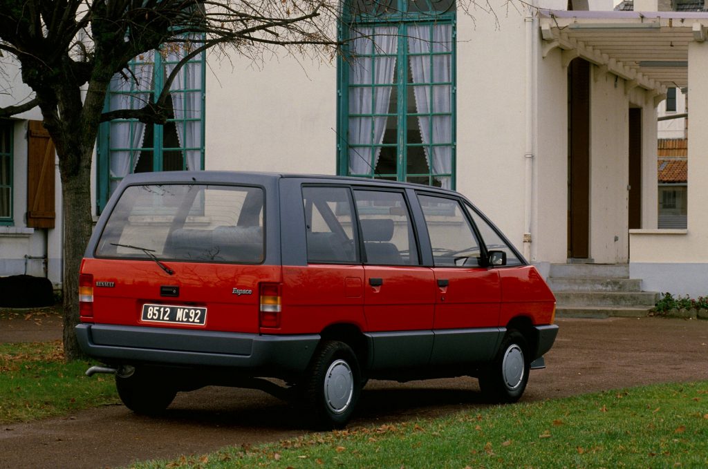 (C) Renault Communication - Droits R&eacute;serv&eacute;s