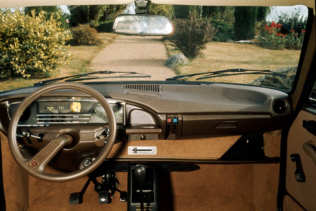 (C) Citroën (C) Citroën