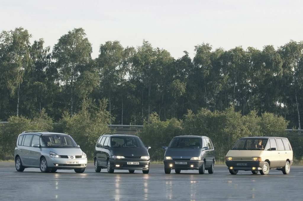 (C) Renault Communication - Droits R&eacute;serv&eacute;s