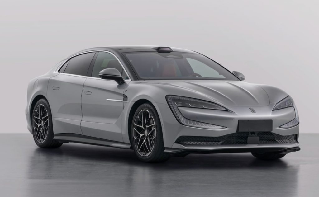 La nouvelle batterie de 150 kWh de la Yangwang U7 lui permet de dépasser les 1 000 km d’autonomie