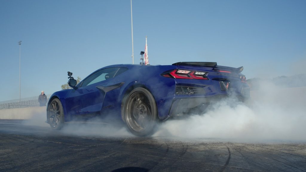 1250 chevaux, 0 à 100 km/h en 1,68 seconde, 200 000 euros : la Chevrolet Corvette ZR1X met à mal les hypercars