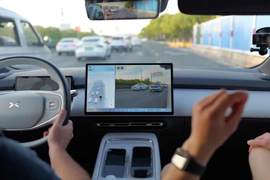 A 46000 euros, la nouvelle berline Xpeng est deux fois moins chère qu'une Tesla S et elle se charge en 12 minutes