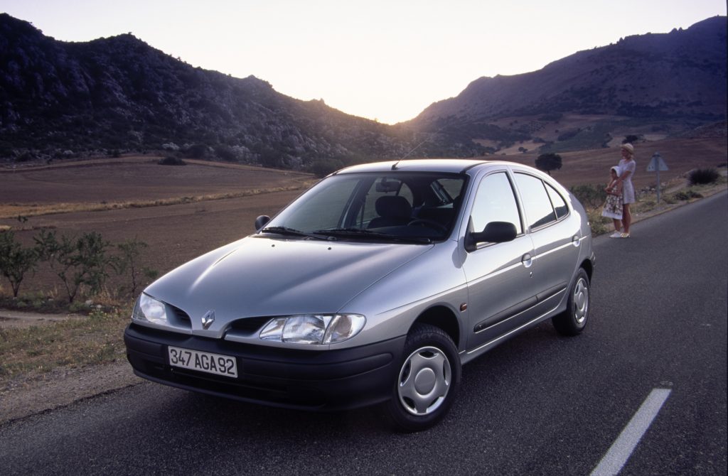 (C) DINGO, Renault (C) DINGO, Renault