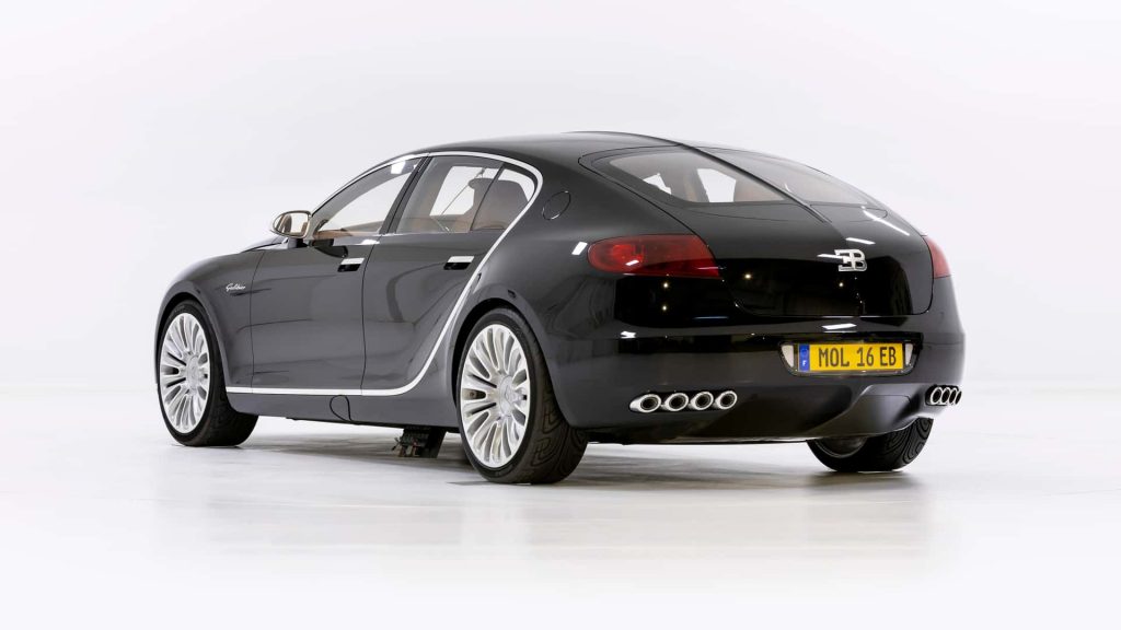 Avec 1 000 ch, cette berline Bugatti devait humilier Rolls-Royce Avec 1 000 ch, cette berline Bugatti devait humilier Rolls-Royce