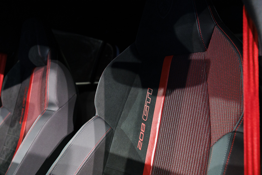 Peugeot E-208 GTi