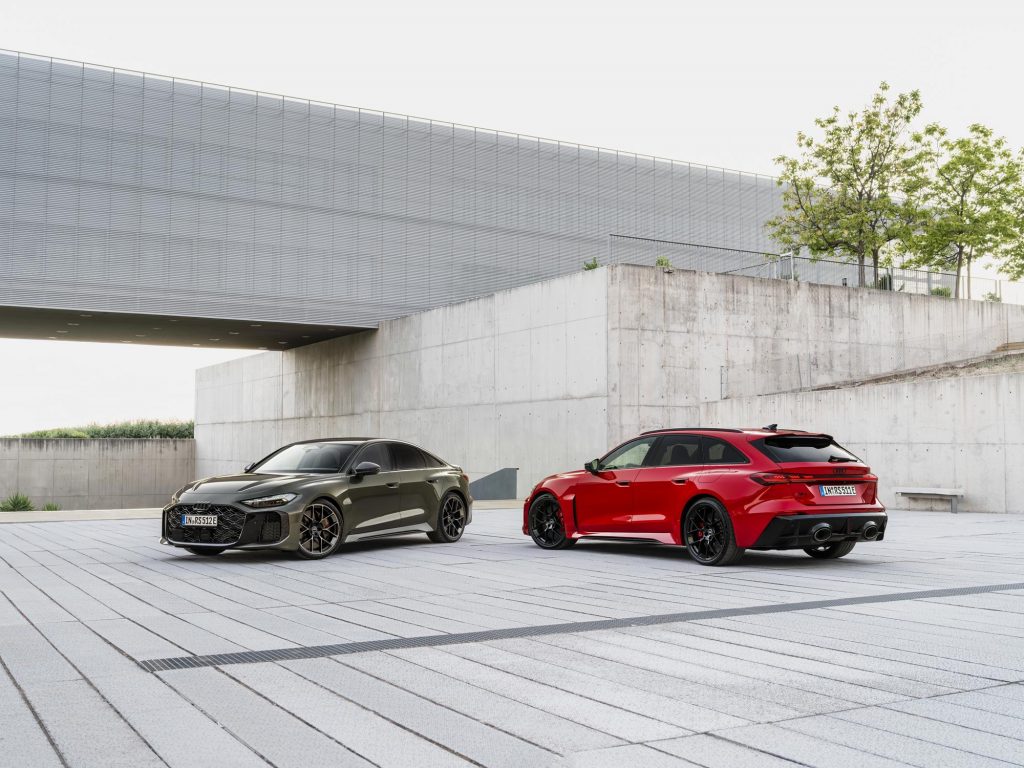 Audi_RS_5_et_Audi_RS_5_Avant
