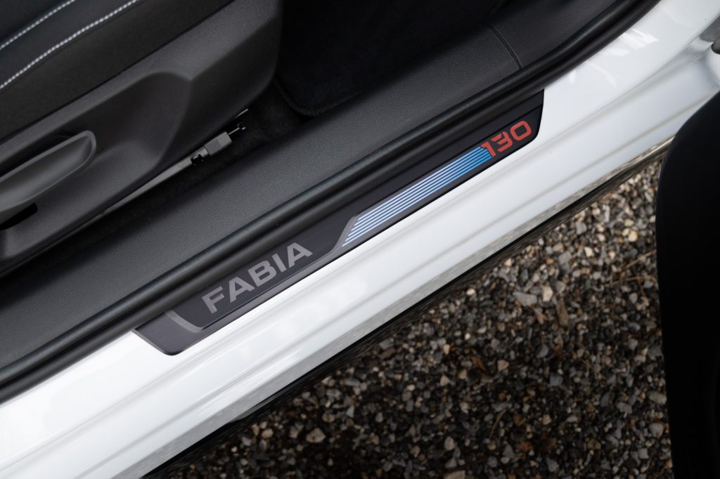 Skoda-Fabia-130-139