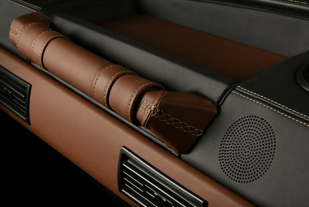 Range-Rover-12-scaled