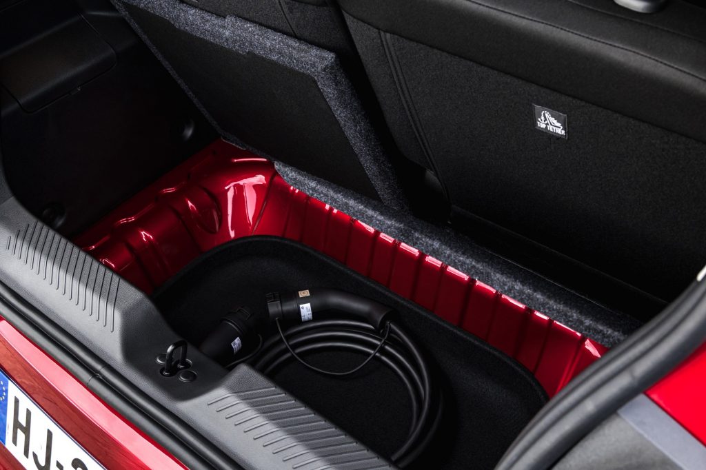 RenaultTwingoE-TechElectric_AbsolutRed_Detail©ThomasCortesi-13