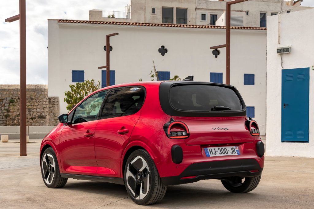 Twingo-Rouge_Statique©ThomasCortesi-8