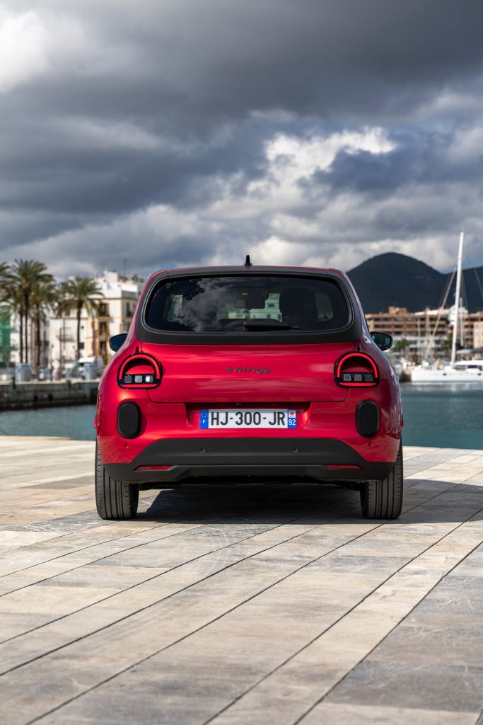 Twingo-Rouge_Statique©ThomasCortesi-9