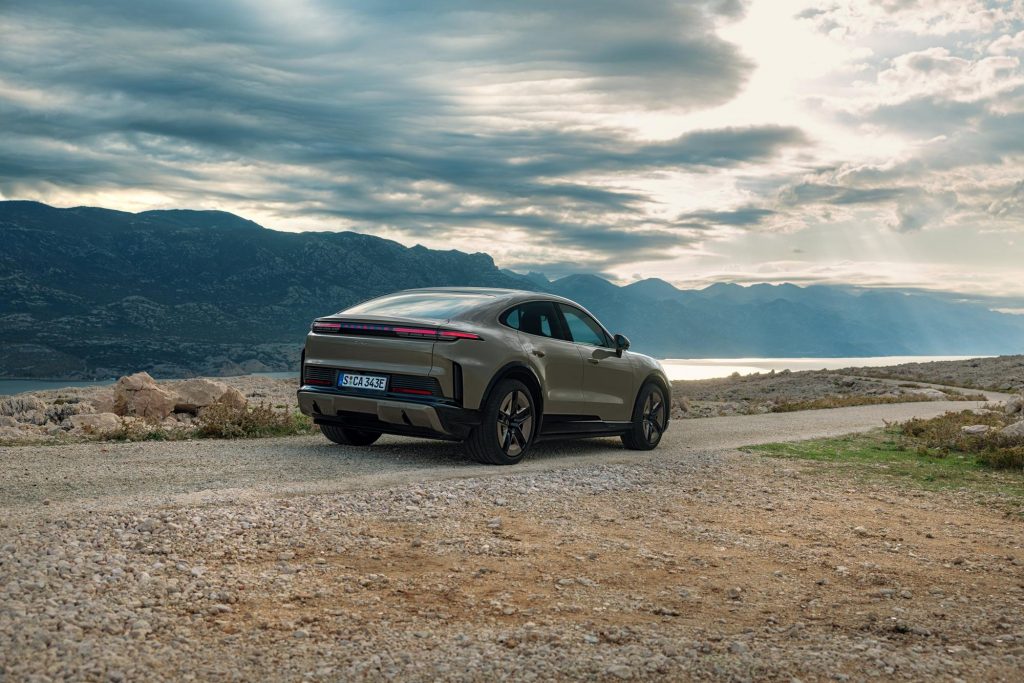 Cayenne_Coupé_Electric_2026_7