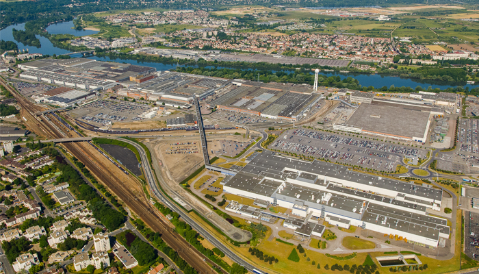 Fin de la production automobile à Poissy : quel avenir pour le site historique après 90 ans ?