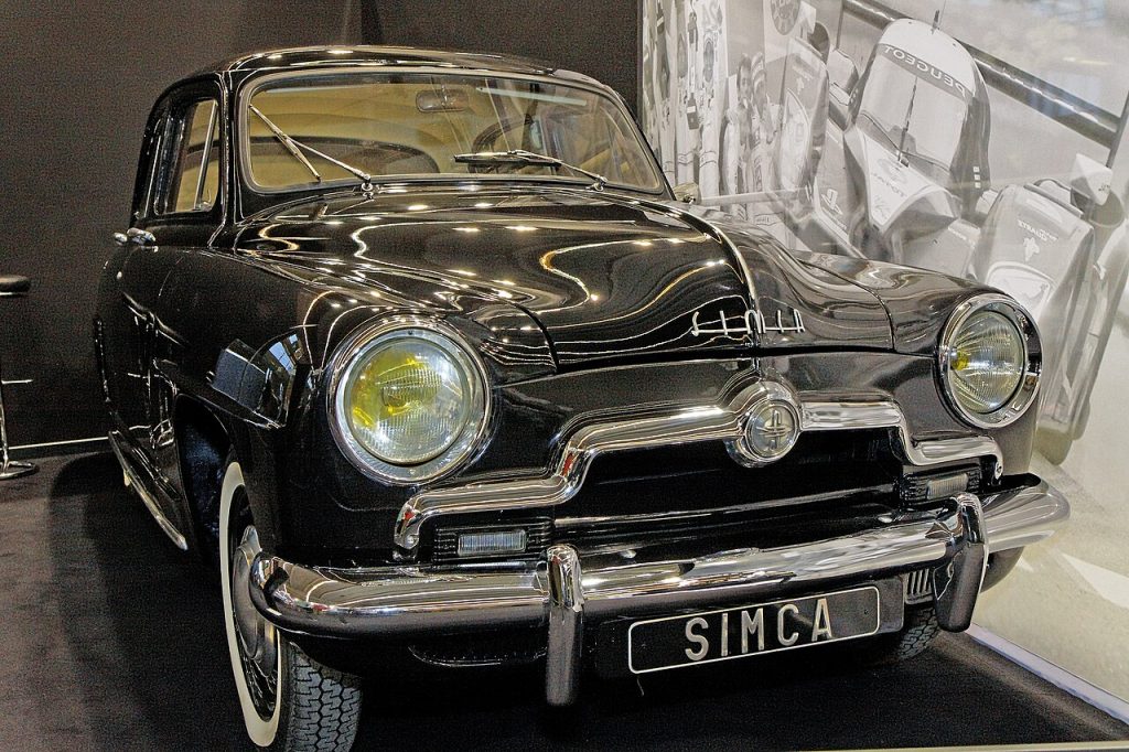 (C) Thesupermat - CC BY-SA 3.0 (C) Thesupermat - CC BY-SA 3.0
