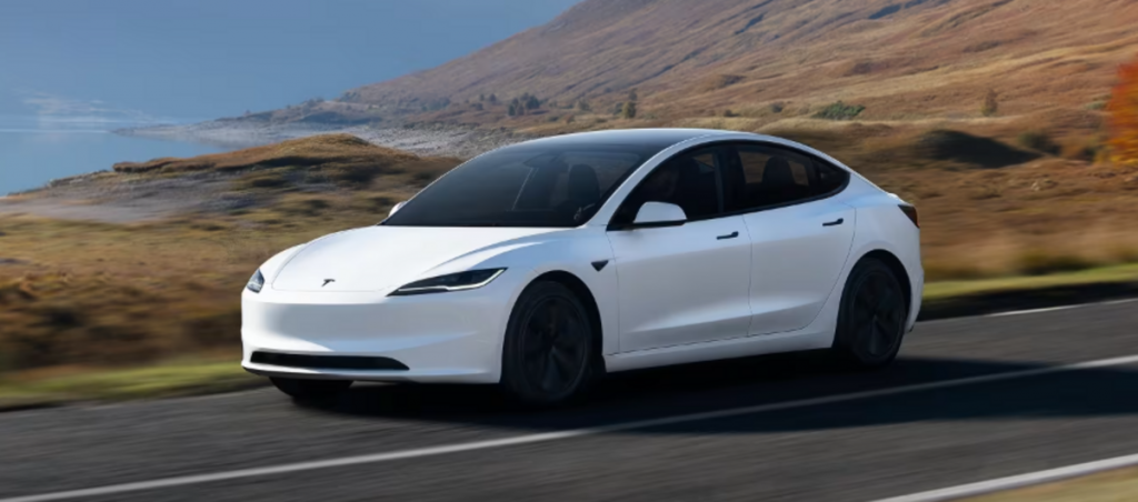 Californie : baisse des ventes de Tesla face aux hybrides