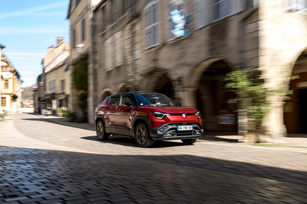 Suzuki-e-Vitara-018