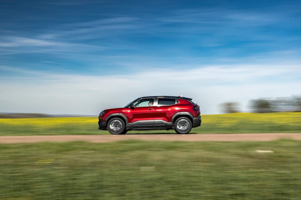 Suzuki-e-Vitara-027