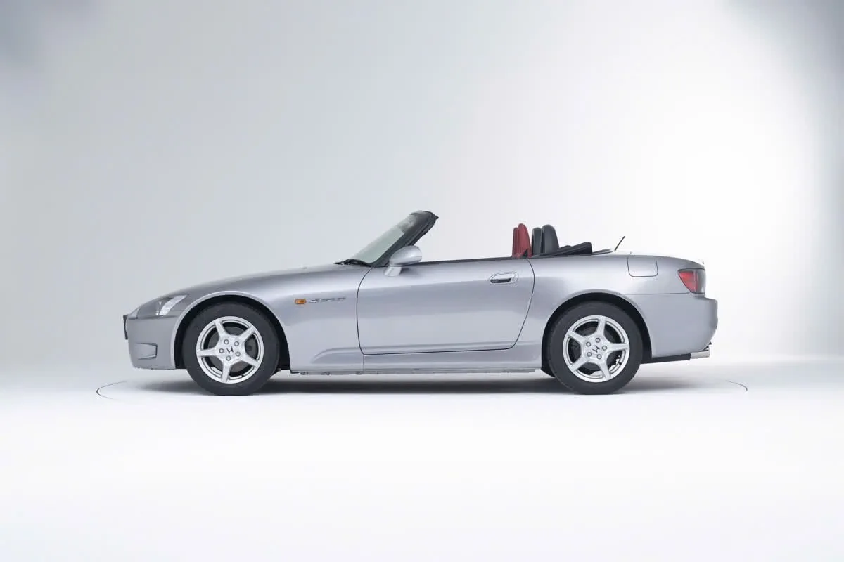 Avec 1000 kms au compteur, la Honda S2000 la plus préservée au monde est à vendre