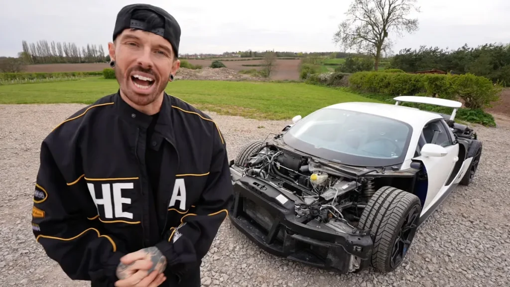 Un YouTuber révise sa Bugatti Veyron pour 1 600 $ au lieu de 25 000 $ en contournant le réseau officiel Un YouTuber révise sa Bugatti Veyron pour 1 600 $ au lieu de 25 000 $ en contournant le réseau officiel