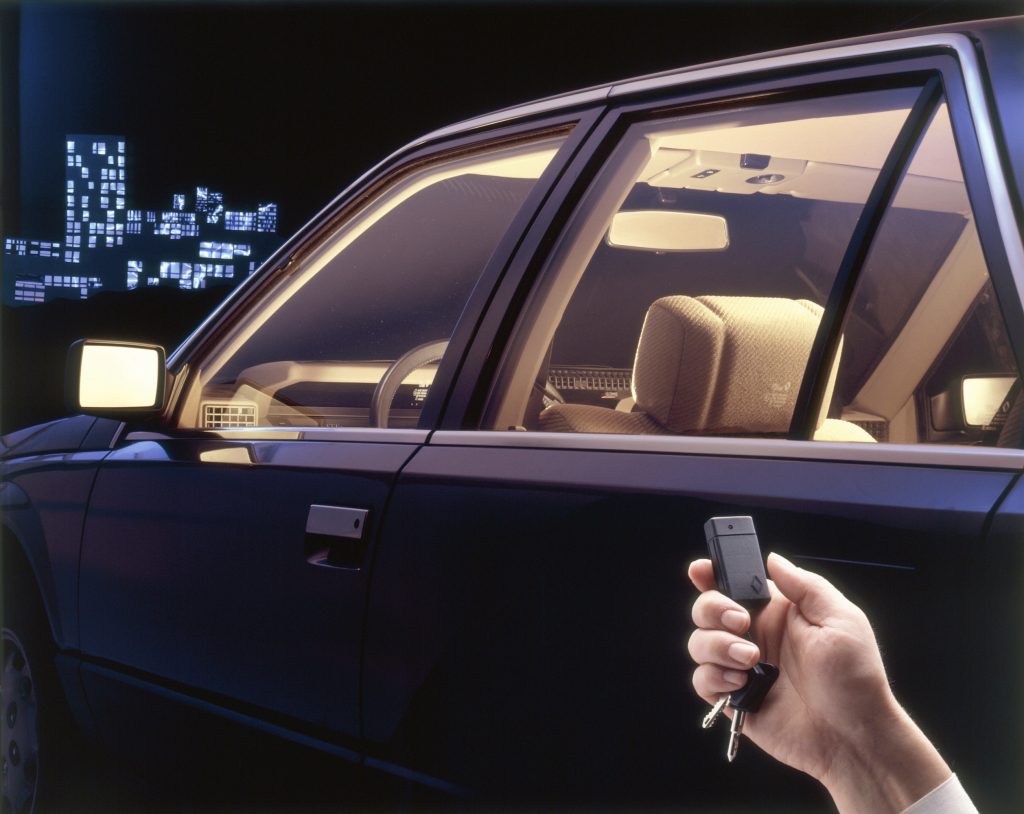 Renault Communication - Droits r&eacute;serv&eacute;s