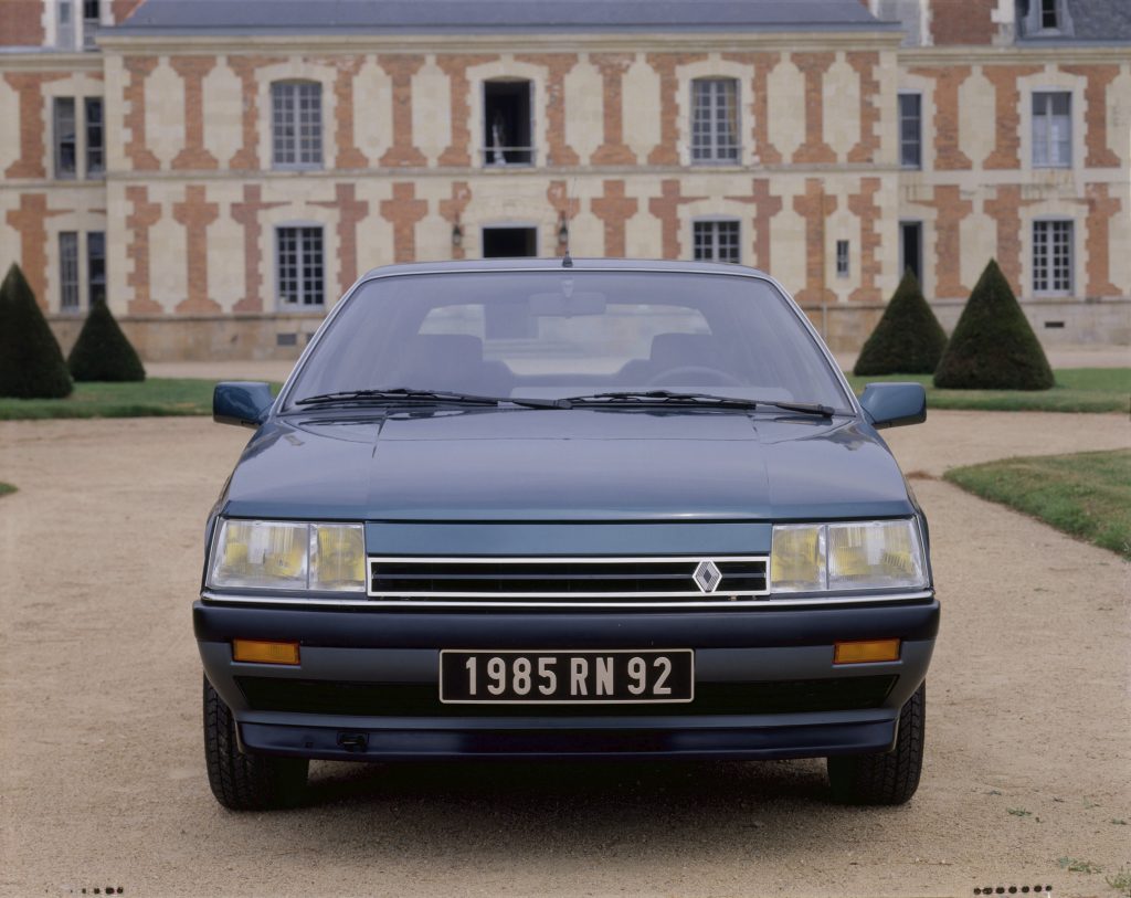 Renault Communication - Droits r&eacute;serv&eacute;s