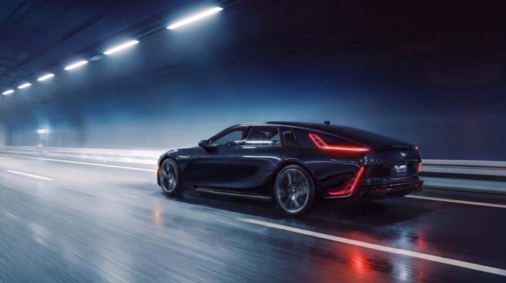 Cadillac Celestiq Night Test : le luxe en mode furtif