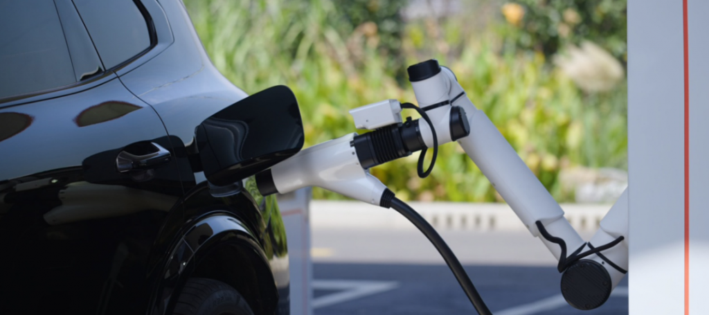 Geely riposte à BYD sur la recharge ultra-rapide