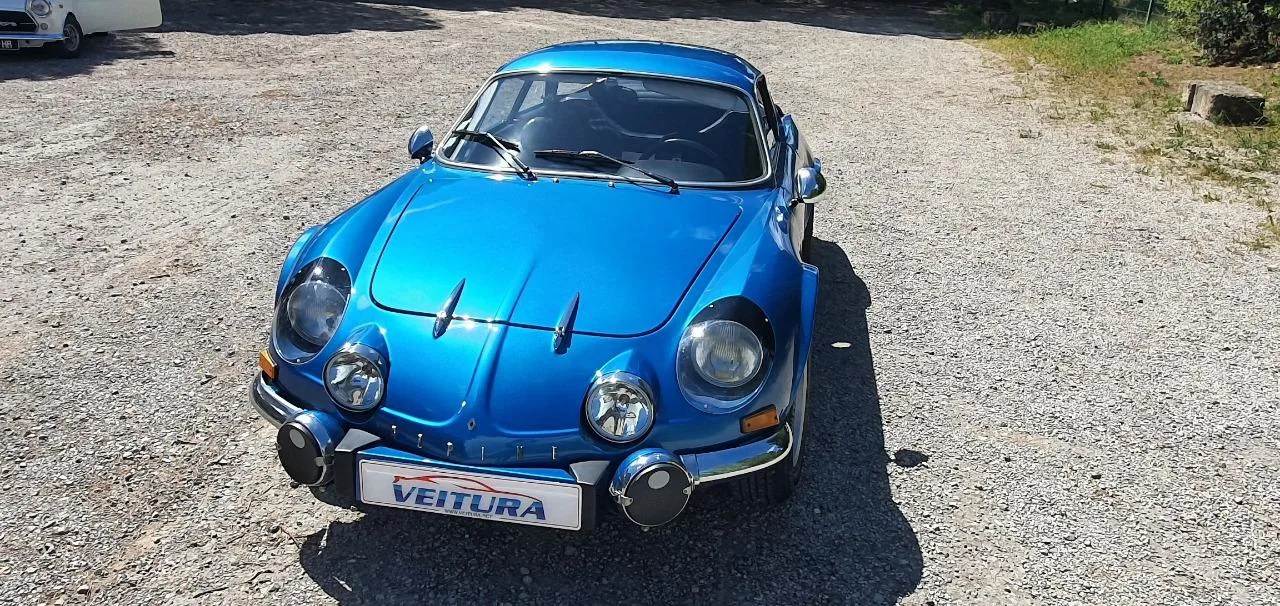 L’ancienne du jour : Alpine A110 1600 SX de 1977 en bleu d’origine rare sur le marché
