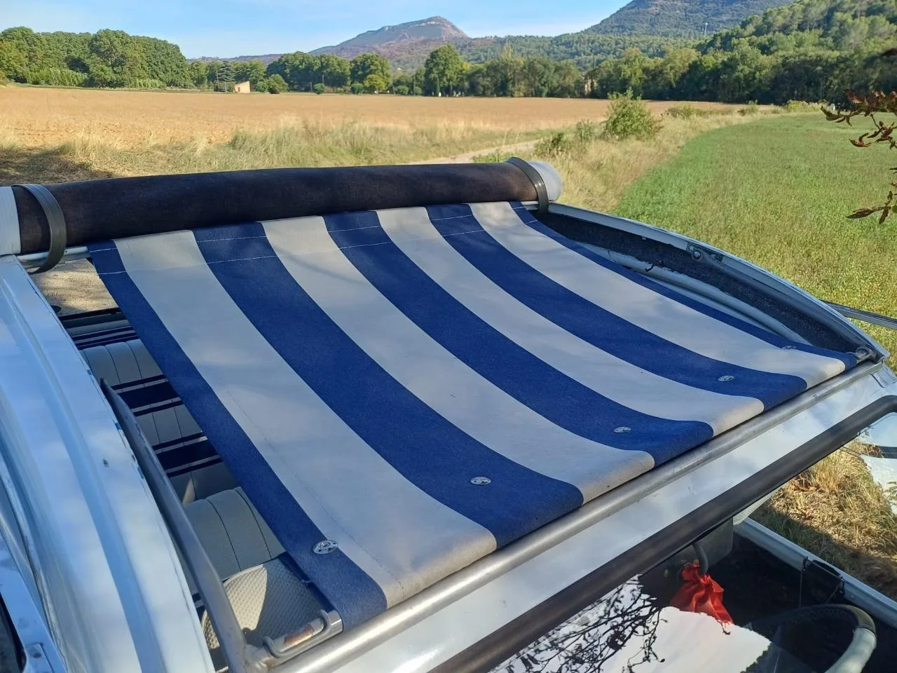L’ancienne du jour : Citroën 2CV6 de 1972 à vendre, une rare « Évocation France 3 » restaurée