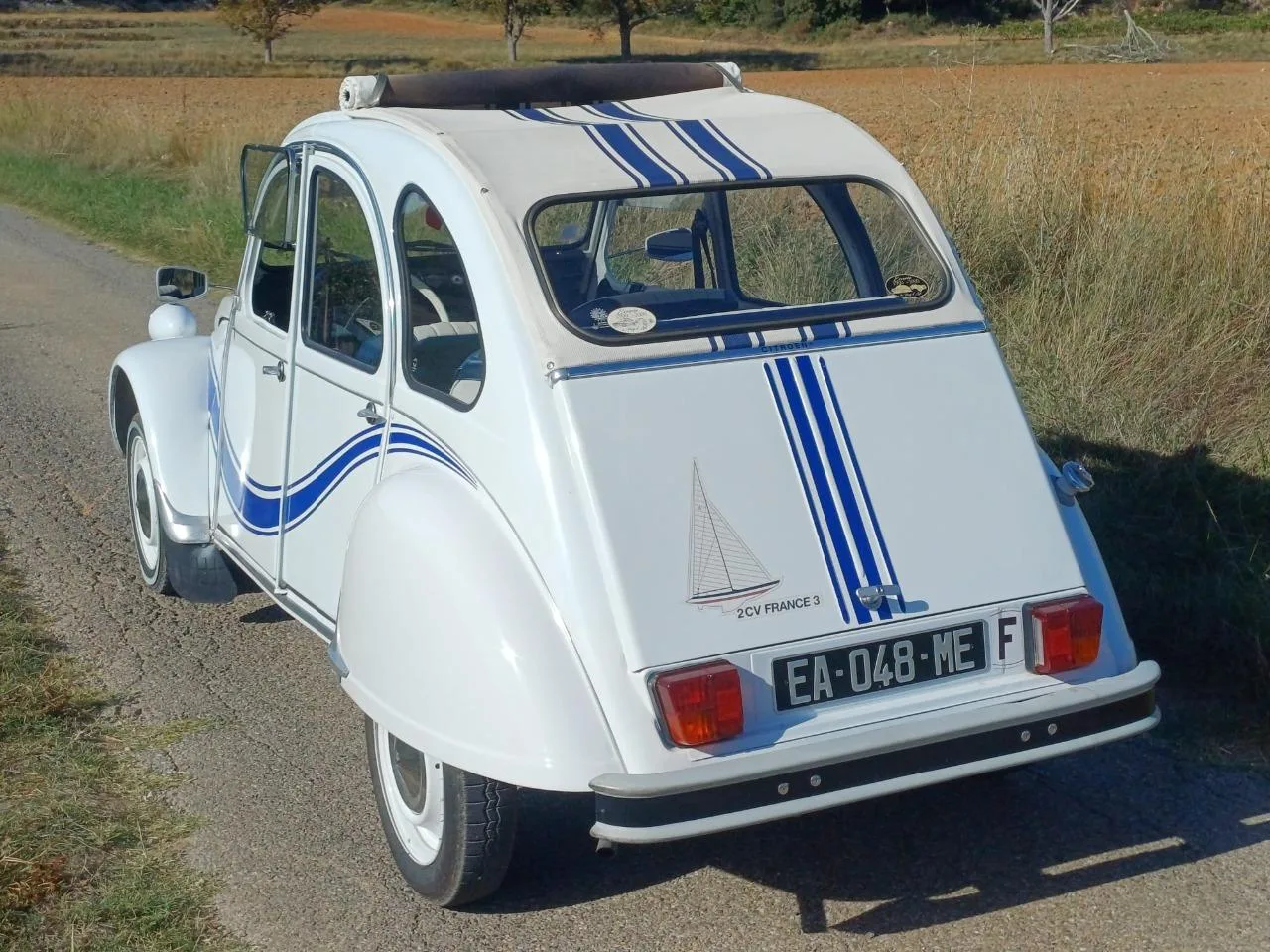 L’ancienne du jour : Citroën 2CV6 de 1972 à vendre, une rare « Évocation France 3 » restaurée