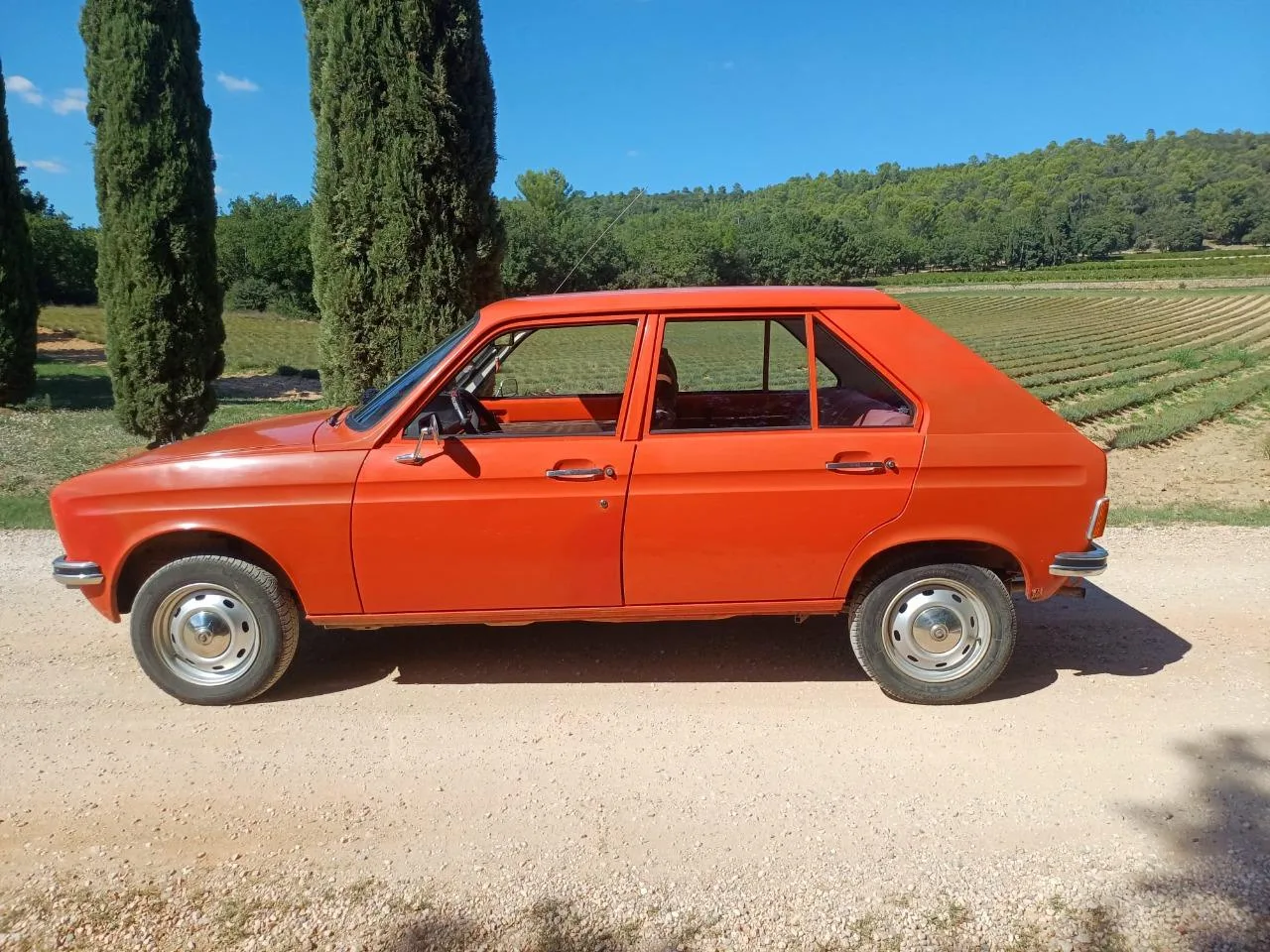 L’ancienne du jour : Peugeot 104 GL « petit coffre » de 1976 à vendre, une rarissime survivante orange L’ancienne du jour : Peugeot 104 GL « petit coffre » de 1976 à vendre, une rarissime survivante orange