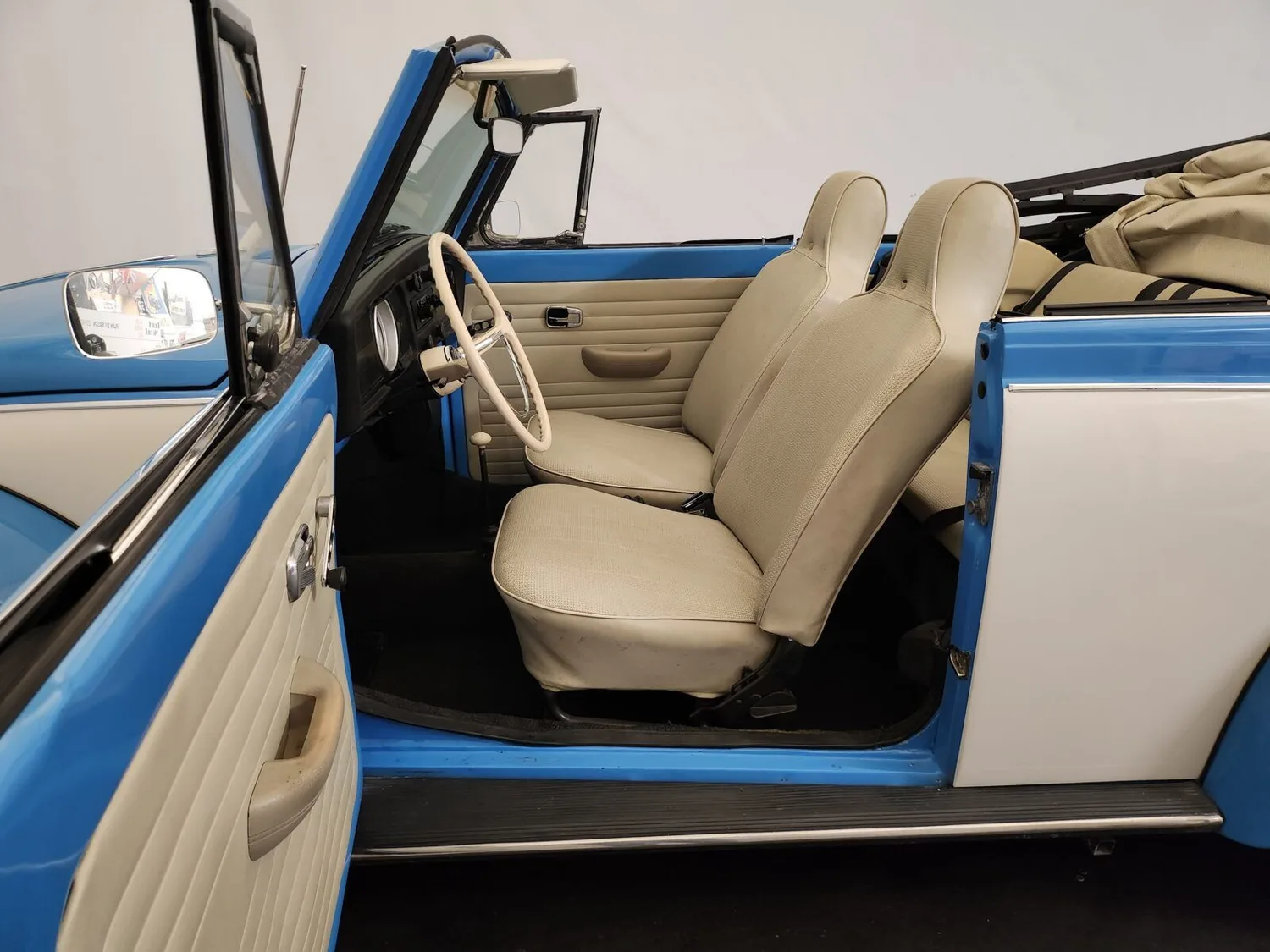 VW Coccinelle 1302 Cabriolet 1971 à vendre : une rescapée de Floride en carte grise collection