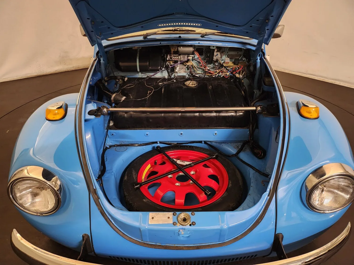 VW Coccinelle 1302 Cabriolet 1971 à vendre : une rescapée de Floride en carte grise collection