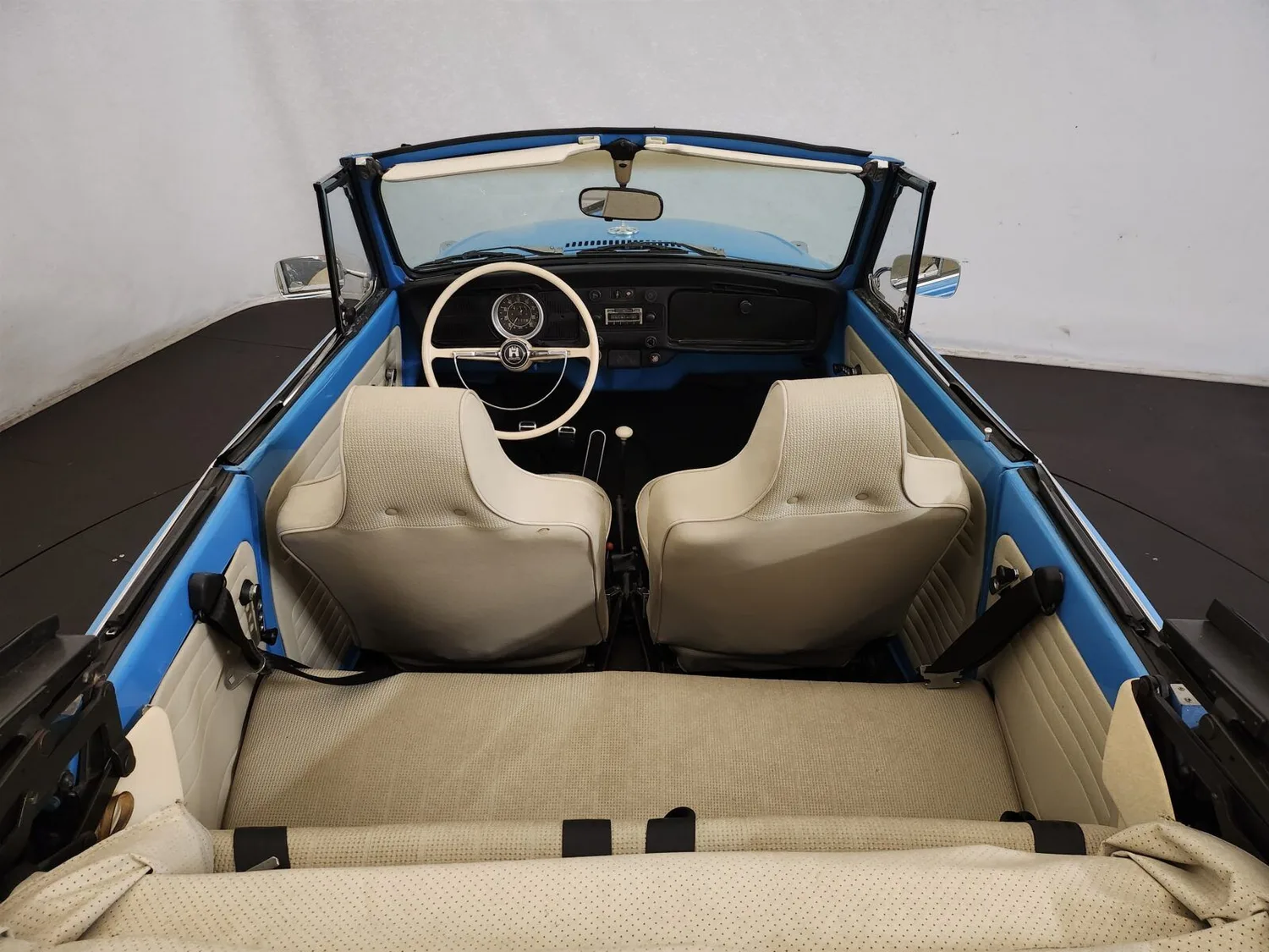 VW Coccinelle 1302 Cabriolet 1971 à vendre : une rescapée de Floride en carte grise collection
