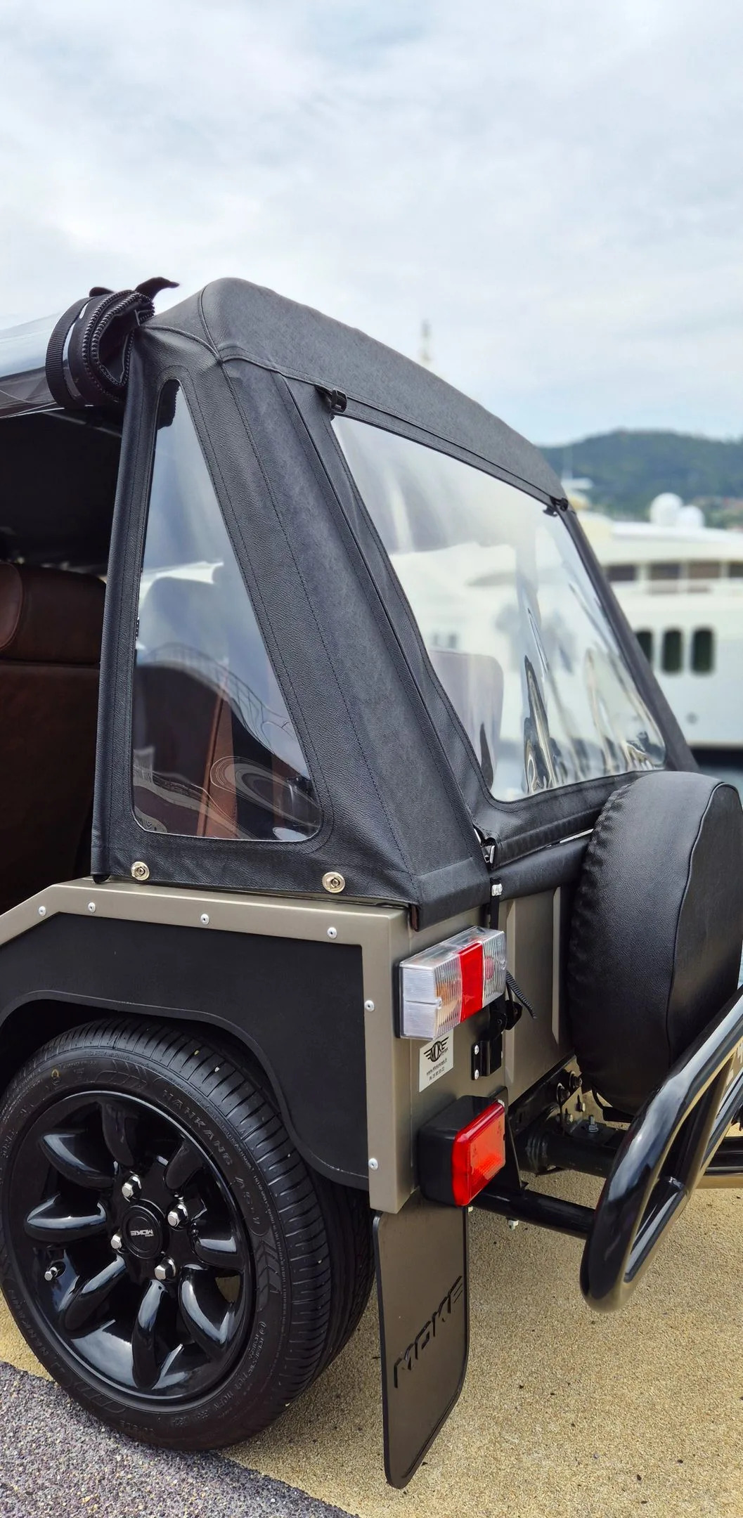 L’ancienen du jour : Mini Moke by Mokoncept 1300 de 1988 à vendre, une restauration de haut vol L’ancienen du jour : Mini Moke by Mokoncept 1300 de 1988 à vendre, une restauration de haut vol